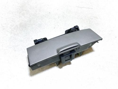 Used Ashtray Ashtray 35643072 35643072
