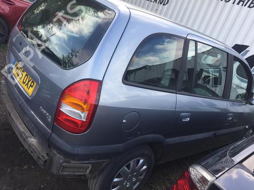 Electronic module OPEL ZAFIRA A MPV (T98) 1.8 16V (F75) | BP35698013M83  - Image 10
