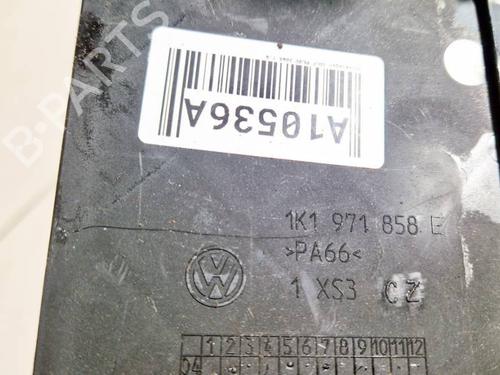 Fuse box VW GOLF PLUS V (5M1, 521) 1.9 TDI | BP32571495E1  - Image 5