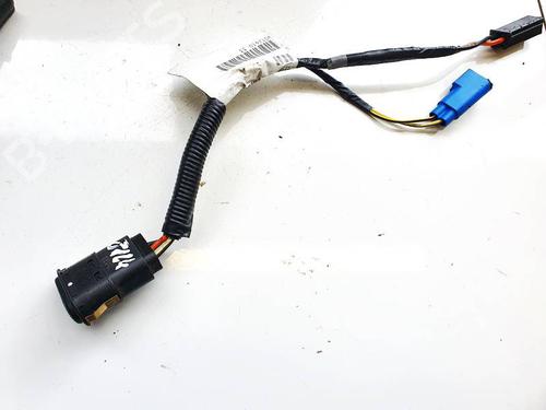 switch-ford-mondeo-iii-b5y-2000-2001-2002-2003-2004-2005-2006-2007-32947703 main image