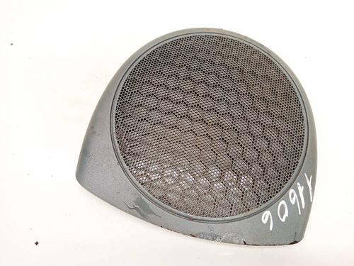 Used Grille Grille 39061869 39061869