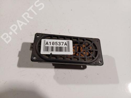 speaker-audi-a3-8p1-2003-2004-2005-2006-2007-2008-2009-2010-2011-2012-2013-32572033 main image