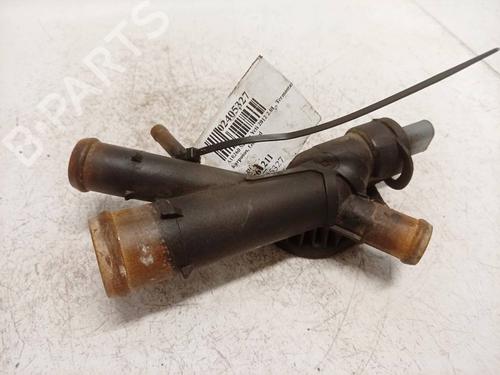 Used Thermostat housing Thermostat housing SKODA YETI (5L) 2.0 TDI (140 hp) 40164257 40164257