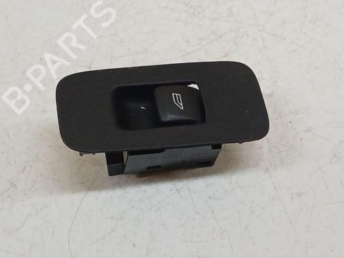 Used Switch Switch VOLVO V40 Hatchback (525) D2 (114 hp) 36506433 36506433