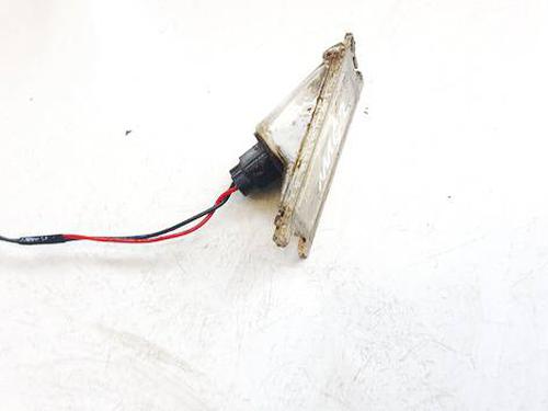 licence-plate-light-dodge-caliber-2006-34809724 main image