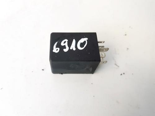 andre-audi-a6-c4-4a2-1994-1995-1996-1997-1998-33092561 main image