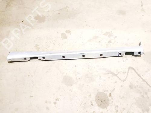 Used Left sideskirt Left sideskirt 35058225 35058225