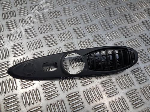 Used Air vent Air vent FIAT ULYSSE (179_) 2.0 D Multijet (136 hp) 33500606 33500606