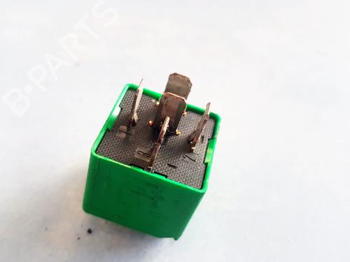 Electronic sensor FORD MONDEO II (BAP) 1.8 TD | BP33099037M84 - Image 2