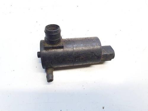 Used Washer pump Washer pump VW PASSAT B7 (362) 1.6 TDI (105 hp) 34899530 34899530