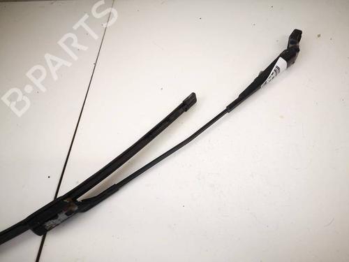 front-windshield-wiper-arm-skoda-fabia-ii-542-2006-2007-2008-2009-2010-2011-2012-2013-2014-32627668 main image
