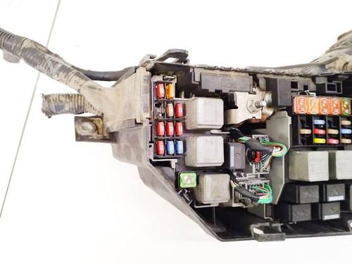 Used Fuse box FORD MONDEO IV (BA7) 2.0 TDCi (136 hp) 32540129