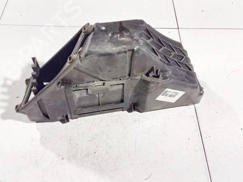 fuse-box-mercedes-benz-e-class-w210-1995-1996-1997-1998-1999-2000-2001-2002-2003-32600985 main image