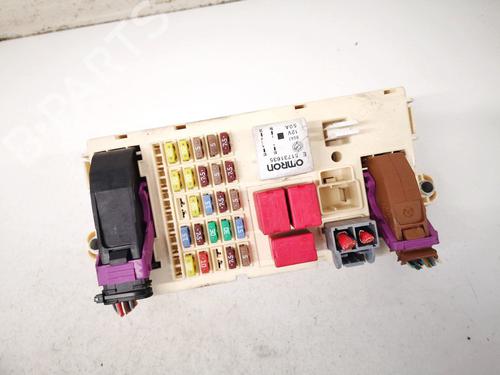 Used Fuse box Fuse box FIAT BRAVO II (198_) 1.9 D Multijet (198AXB1A) (120 hp) 32902249 32902249