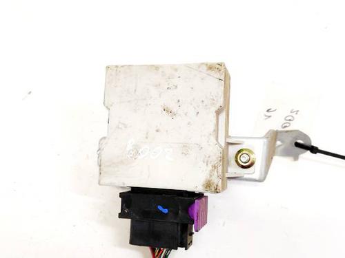 Used Electronic module Electronic module TOYOTA AVENSIS (_T25_) 2.2 D-4D (ADT251_, ADT251R) (150 hp) 35305844 35305844