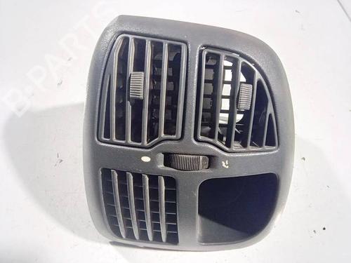 Used Air vent Air vent PEUGEOT BOXER Bus (244, Z_) 2.8 HDi (128 hp) 32607619 32607619