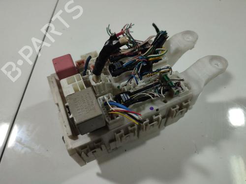 fuse-box-toyota-auris-_e15_-2006-2007-2008-2009-2010-2011-2012-2013-32551324 main image