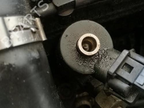 Used Injector Injector CITROËN C5 I (DC_) 2.0 HDi (DCRHZB, DCRHZE) (109 hp) 35864878 35864878
