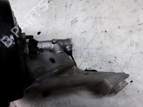 Brake master cylinder MAZDA PREMACY (CP) 2.0 TD | BP35845008M77 - Image 2