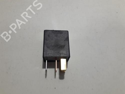Used Electronic sensor Electronic sensor TOYOTA AVENSIS (_T22_) 2.0 D-4D (CDT220_, CDT220R) (110 hp) 33507345 33507345