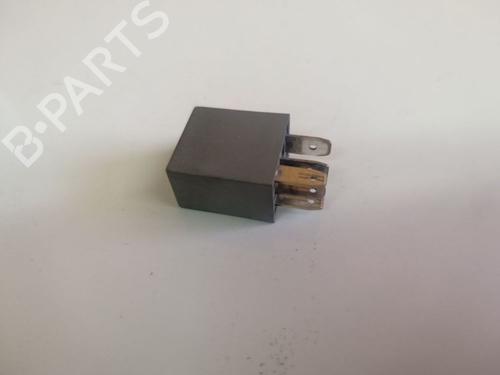 Electronic sensor HYUNDAI SANTA FÉ I (SM) 2.4 16V | BP37253619M84 - Image 3