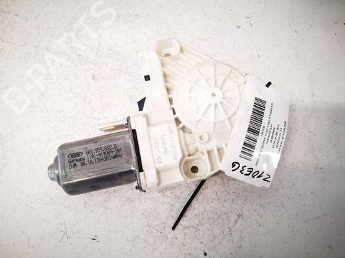 Used Right front window motor Right front window motor 37063568 37063568