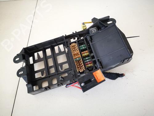 Used Fuse box Fuse box AUDI A6 C6 (4F2) 2.7 TDI quattro (180 hp) 32917072 32917072