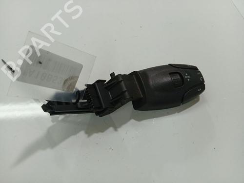 Used Steering wheel controls Steering wheel controls PEUGEOT 407 (6D_) 2.0 HDi 135 (6DRHRH, 6DRHRE, 6DRHRG, 6DRHRJ) (136 hp) 34853331 34853331