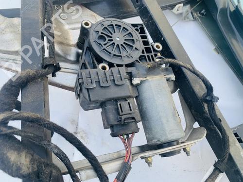 Used Left rear window motor Left rear window motor 35521217 35521217