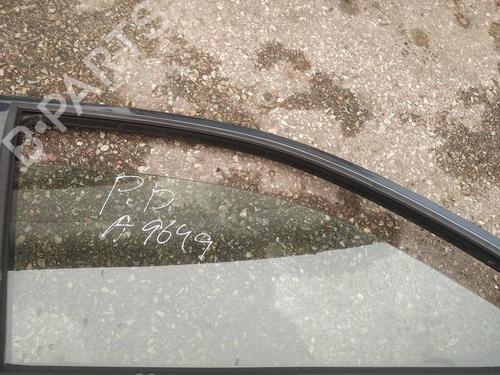 Used Front right door window Front right door window 35189617 35189617