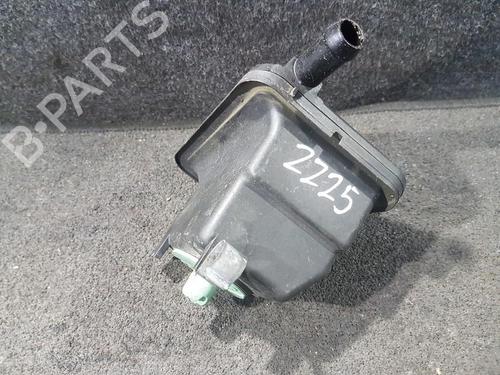Used Power steering reservoir Power steering reservoir 35657773 35657773