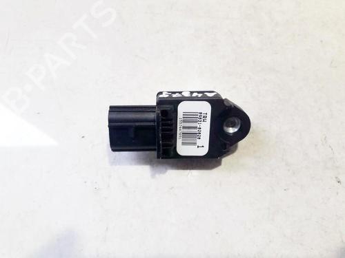 Used Electronic module Electronic module TOYOTA COROLLA Verso (_E12_) 1.8 VVT-i (ZZE122_, ZZE122R) (135 hp) 33509385 33509385