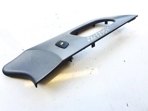 Used Switch Switch PEUGEOT 407 (6D_) 2.0 (6DRFNB, 6DRFNE) (136 hp) 32947018 32947018