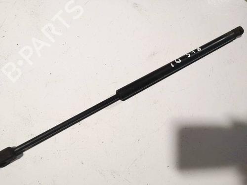tailgate-lift-support-audi-a4-b5-8d2-1994-1995-1996-1997-1998-1999-2000-2001-35022486 main image