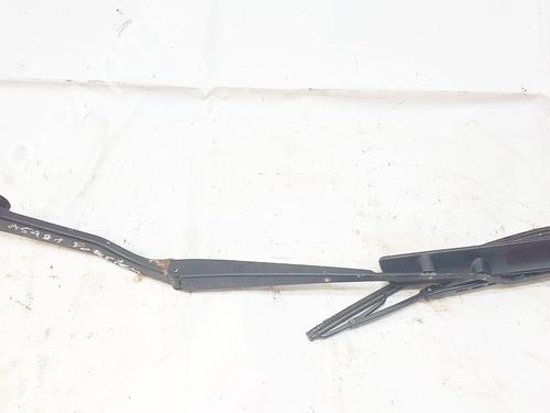 front-windshield-wiper-arm-subaru-forester-sf_-1997-1998-1999-2000-2001-2002-33527016 main image
