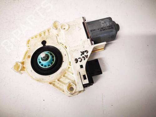 Used Right rear window motor Right rear window motor 34761284 34761284