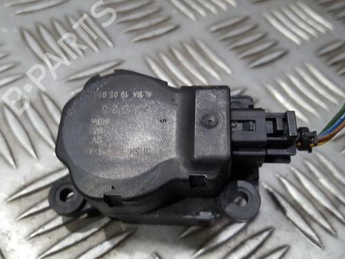 electronic-module-ford-mondeo-iv-ba7-2007-2008-2009-2010-2011-2012-2013-2014-2015-33498697 main image