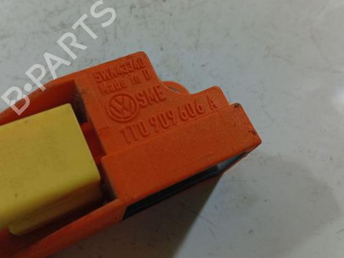 Electronic module SKODA FABIA II (542) 1.4 TDI | BP33158686M83 - Image 4