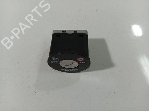 Switch HYUNDAI ix35 Van CRDi | BP36312061I30 - Image 2