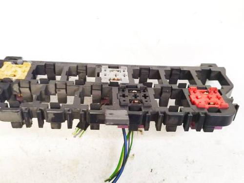 Used Fuse box AUDI A4 B5 (8D2) 1.9 TDI (110 hp) 32542950