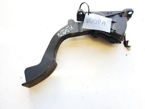 Used Pedal Pedal VOLVO V50 (545) 2.0 D (136 hp) 35261177 35261177