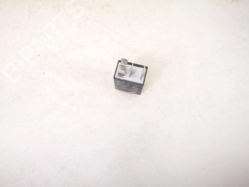 Electronic sensor VW GOLF V (1K1) 1.9 TDI | BP33085820M84 - Image 2