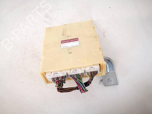 Used Electronic module Electronic module TOYOTA AVENSIS VERSO (_M2_) 2.0 D (CLM20_, CLM20R) (116 hp) 32920274 32920274
