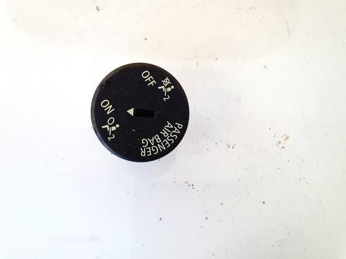 Used Switch Switch OPEL INSIGNIA A (G09) 1.8 (68) (140 hp) 32884704 32884704