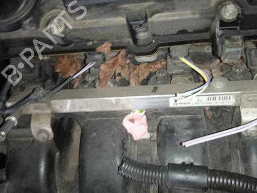 Used Injection rail Injection rail 35038557 35038557