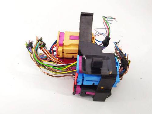 Fuse box AUDI A3 (8V1, 8VK) 1.6 TDI | BP37686859E1 - Image 2