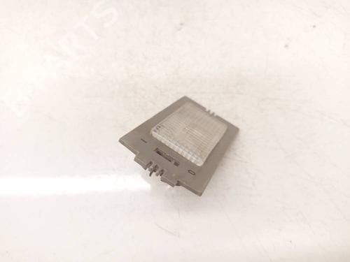Used Interior roof light Interior roof light AUDI 80 B4 Saloon (8C2) 2.0 E (115 hp) 34740519 34740519