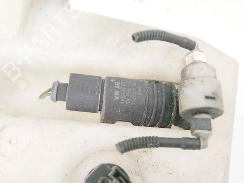 washer-pump-vw-golf-v-1k1-2003-2004-2005-2006-2007-2008-2009-2010-35339037 main image