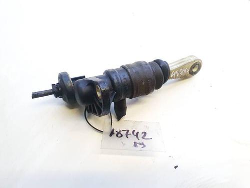 Used Clutch slave cylinder Clutch slave cylinder VW PASSAT B5.5 (3B3) 1.9 TDI (130 hp) 35329579 35329579