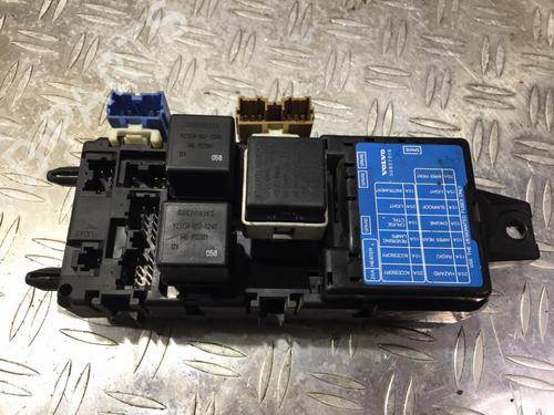 Used Fuse box Fuse box 33483263 33483263